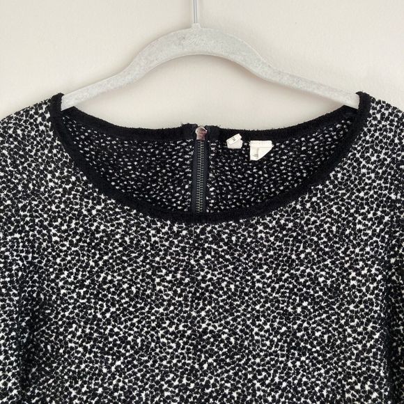 Anthropologie Moth Lana Pullover Sweater Size Medium Black Back Zip 3/4 Sleeve - Picture 2 of 9